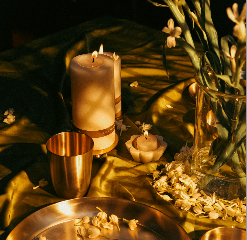 Set of 5 - Lotus Tealight Holders