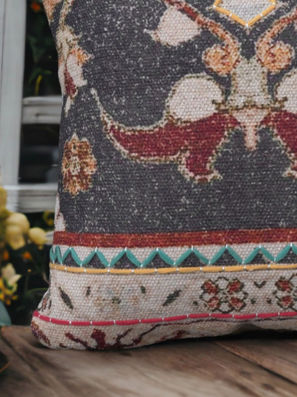Cotton Cushion Cover - Smed Embroidered