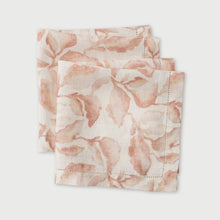Cascade Blush Gift Set-Linen Napkins & Napkin Rings