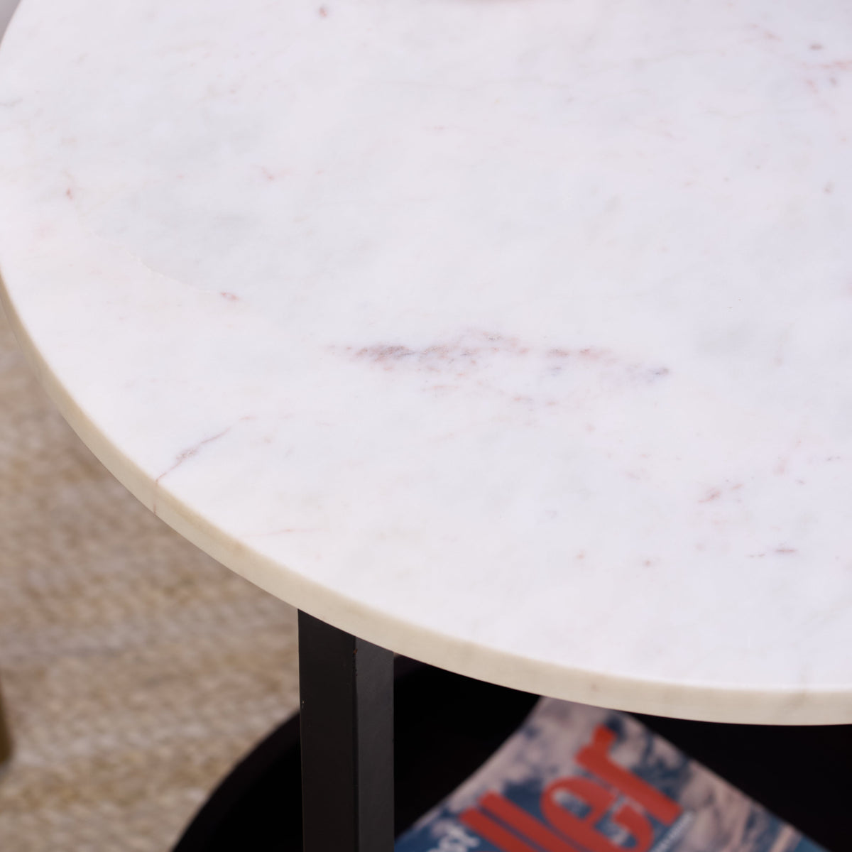 Olly Table