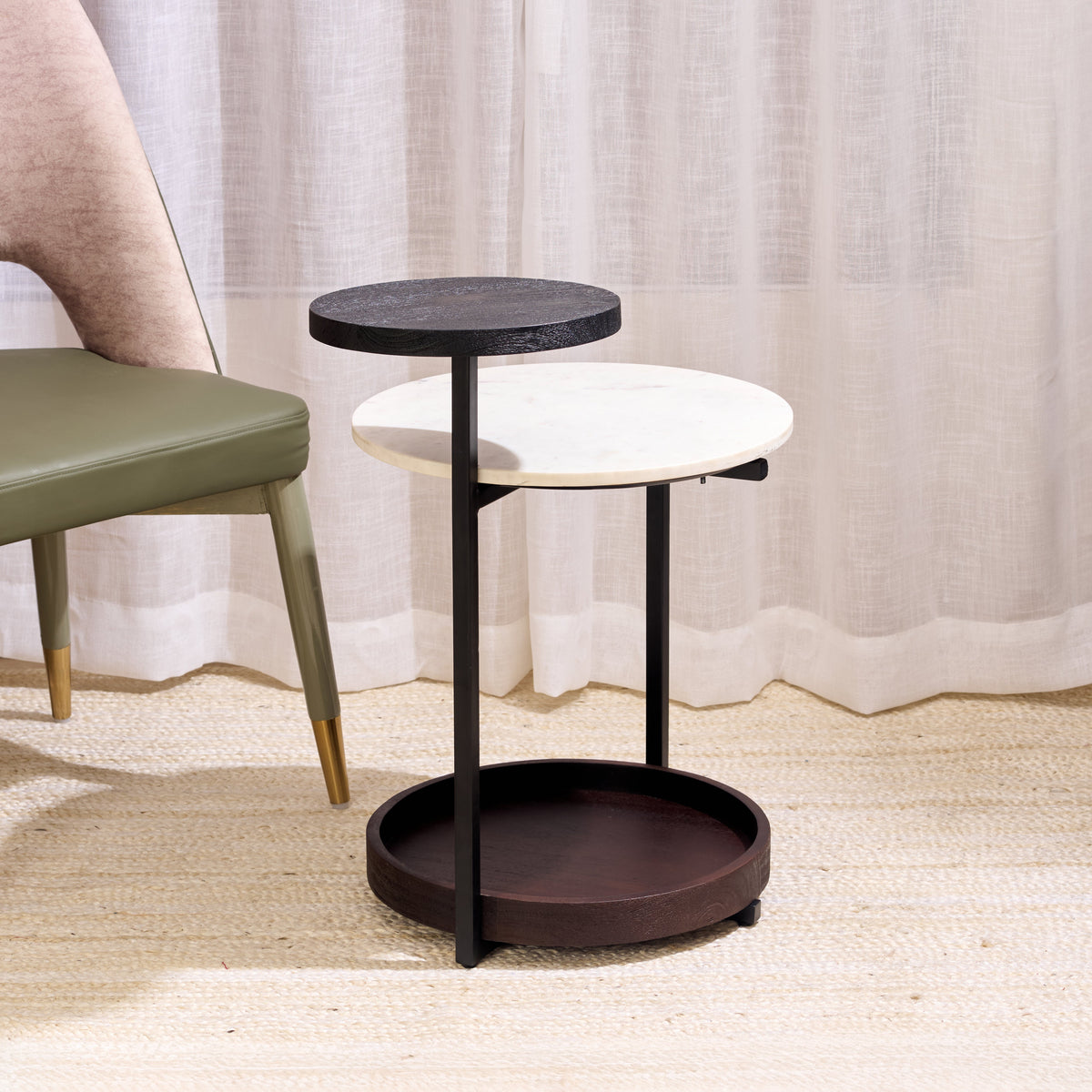 Olly Table