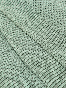Solid Knitted Throw - Green