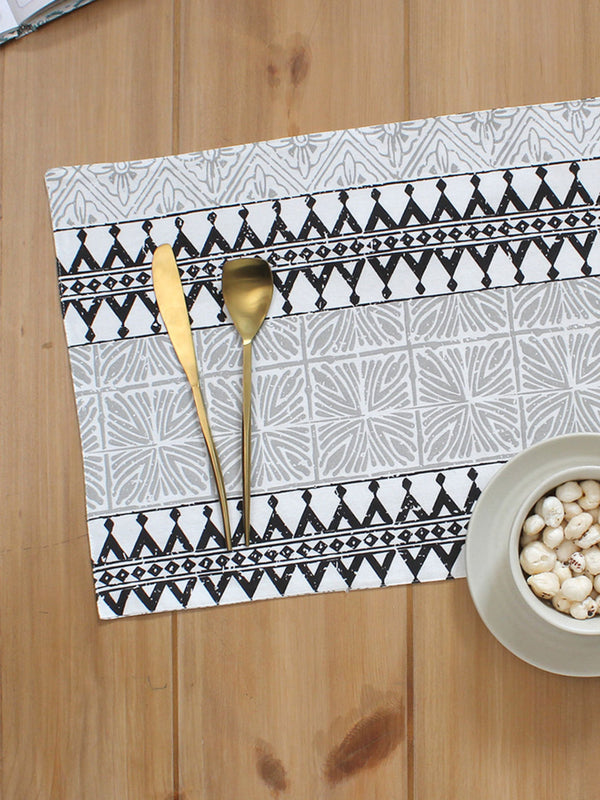 Alankaar Placemat Set Of 2 Placemats (Black)