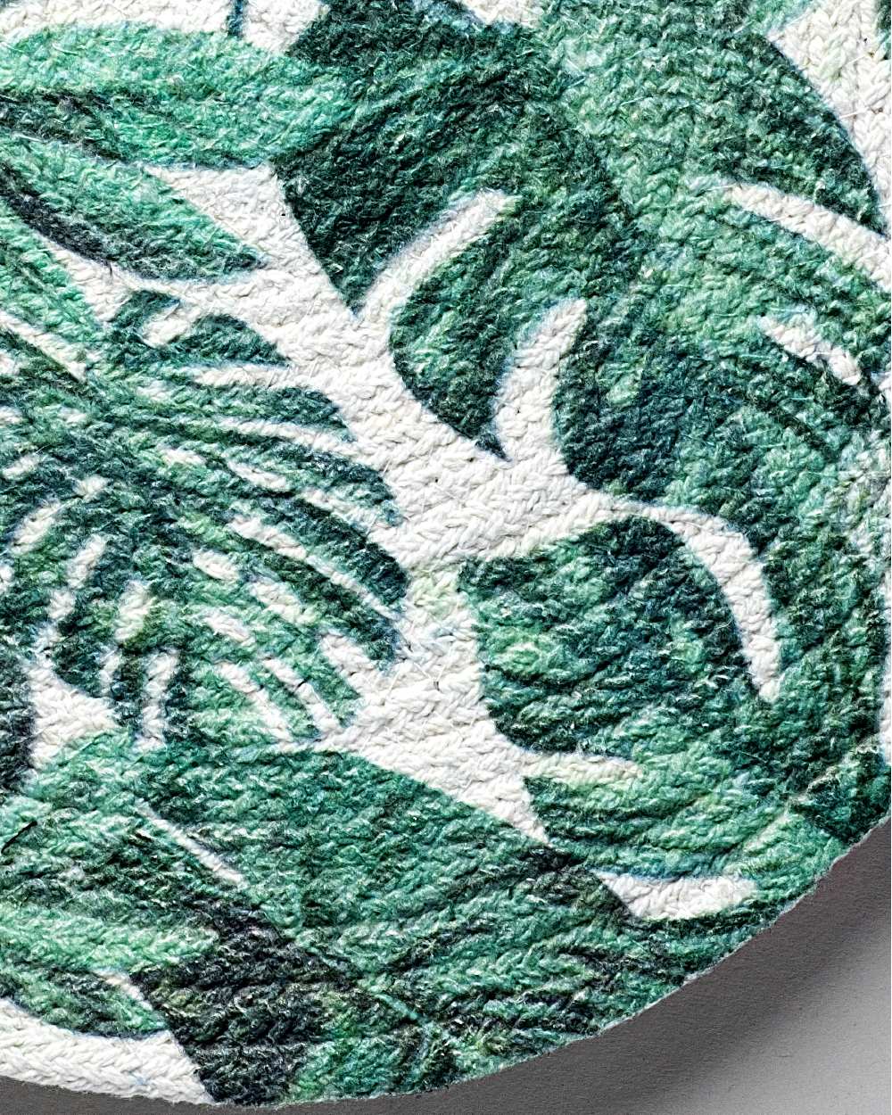 Monstrera Printed round placemats  Pack of 4