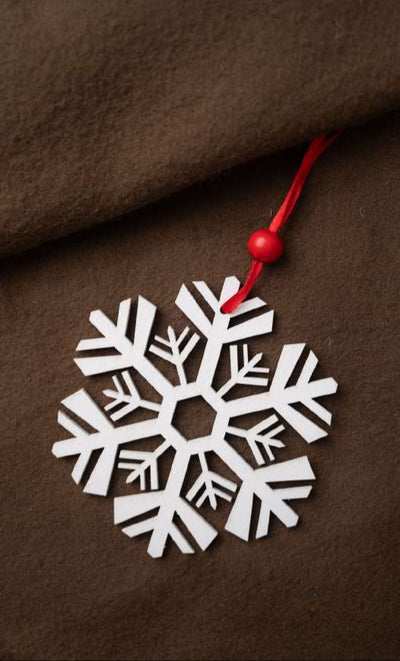 White Wooden Snowflake Hanging Hanging Ornament_CC121