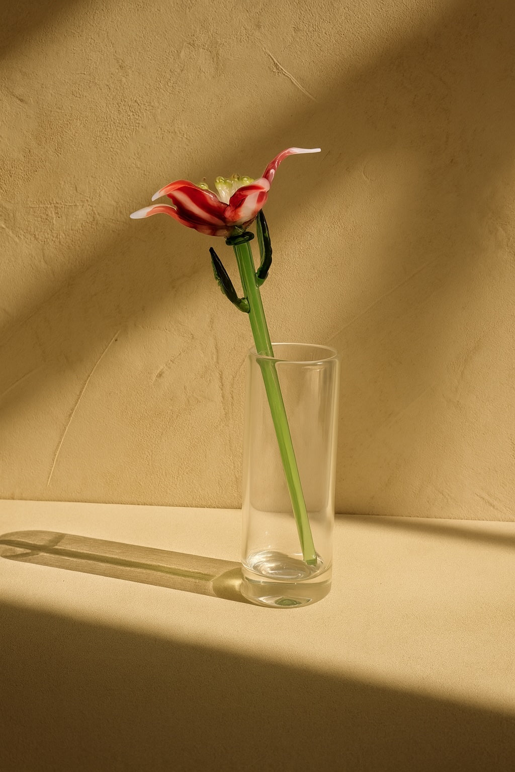 The Scarlet's Whisper – Hand-Blown Glass Flower Stem