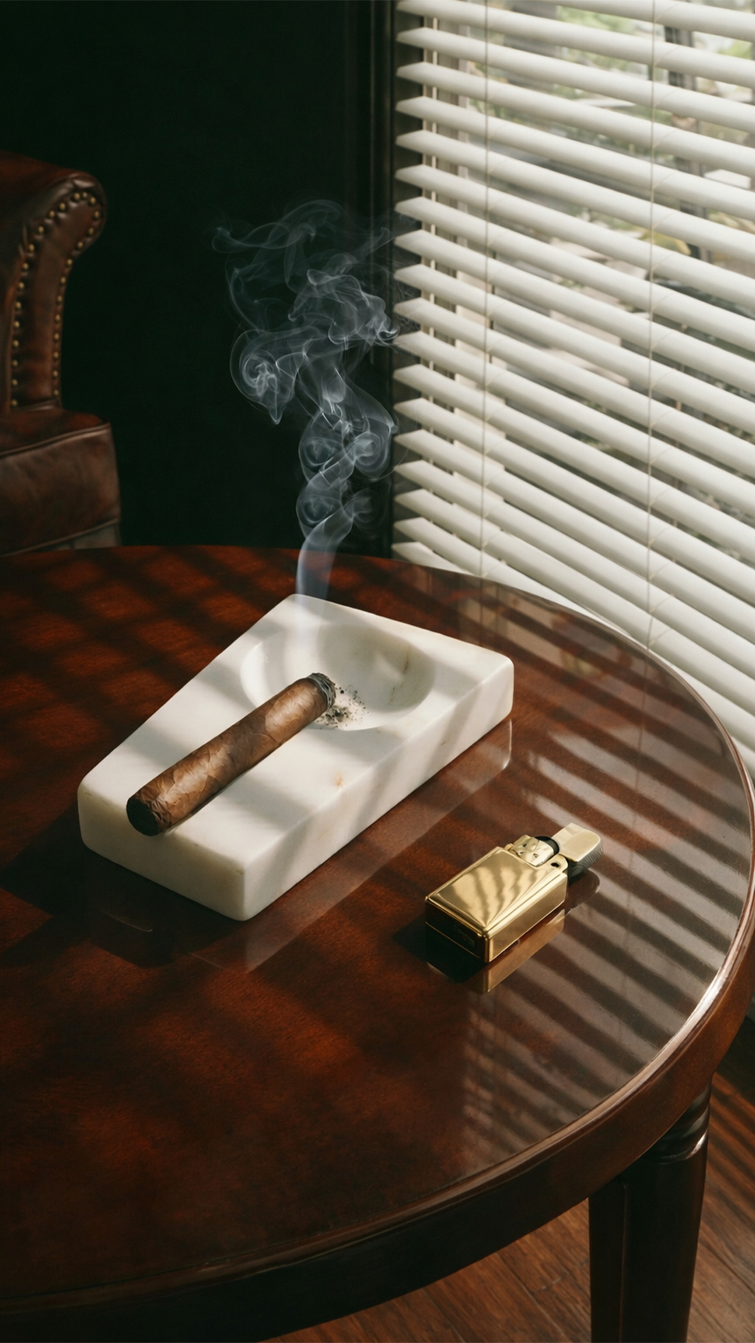 Viserion Whiskey Glass & Monolith - Marble Cigar Ashtray