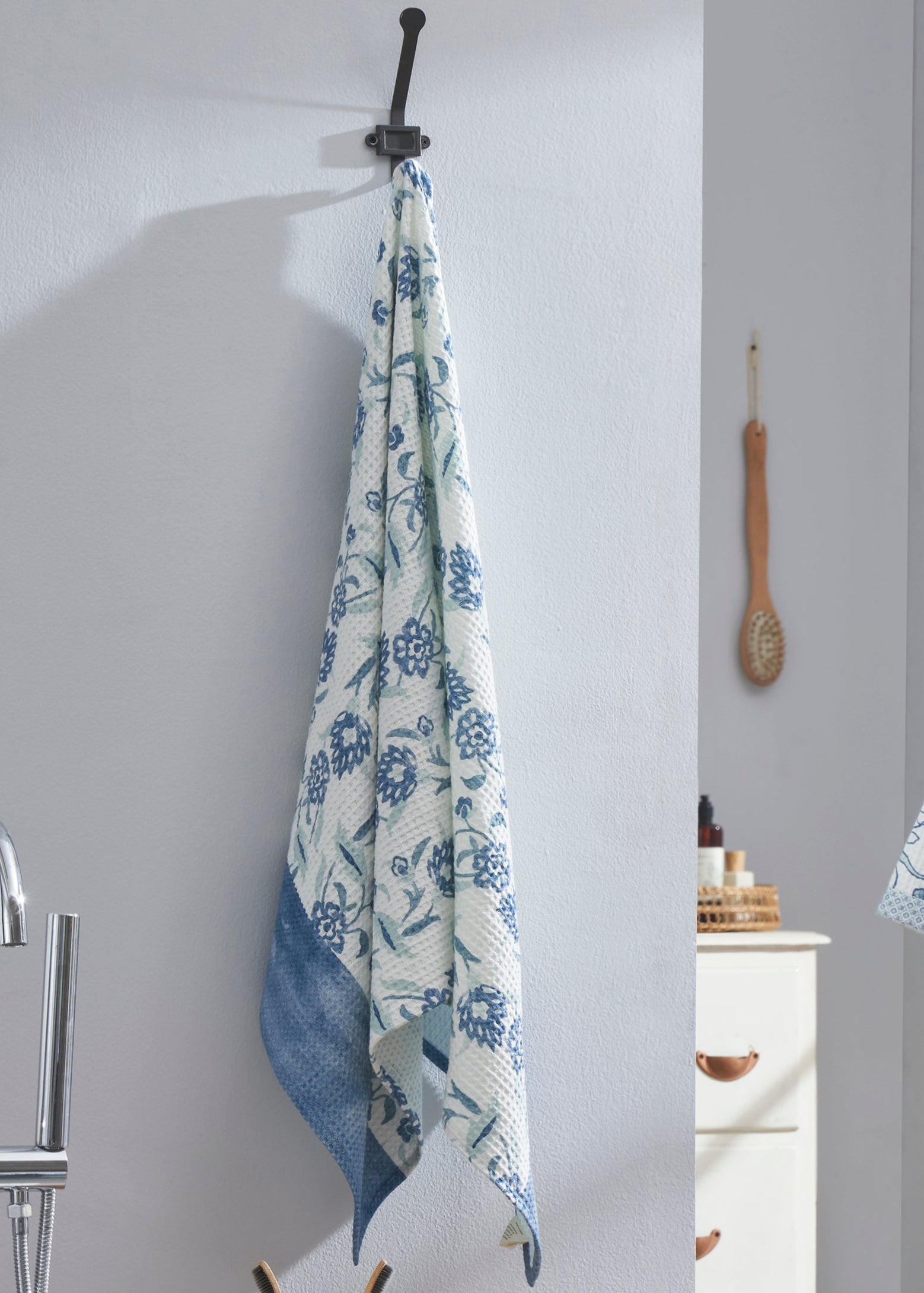 Khwaab Cotton Waffle Bath Towel