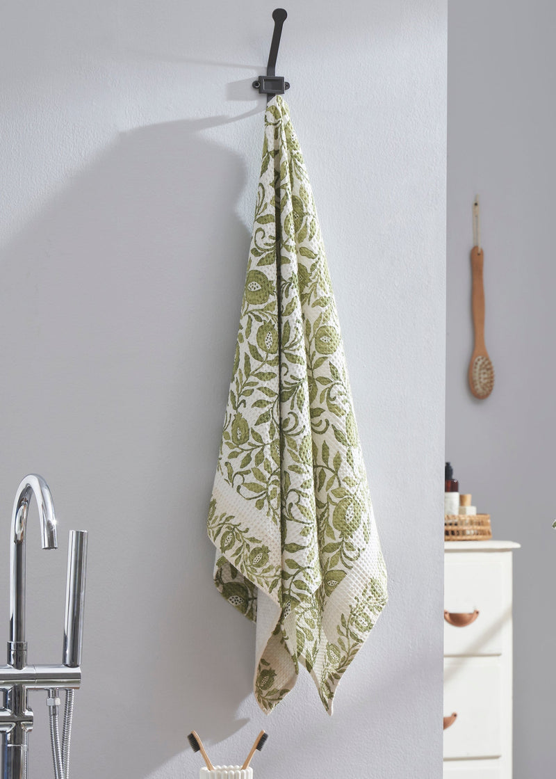 Ayna Green Bath Towel