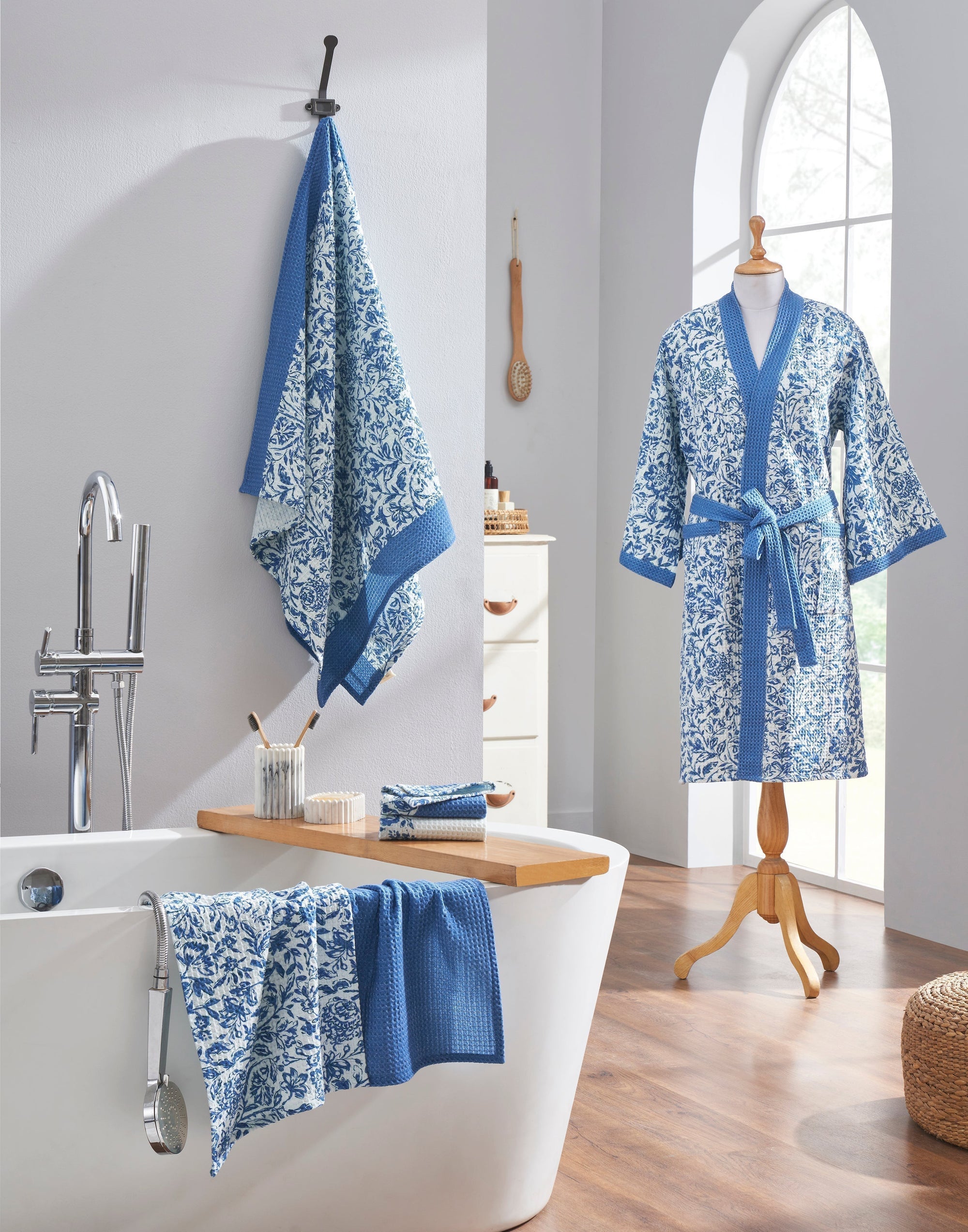 Nyssa Cotton Waffle Blue Bathrobe