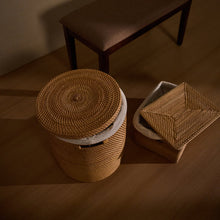 Turin basket natural lining