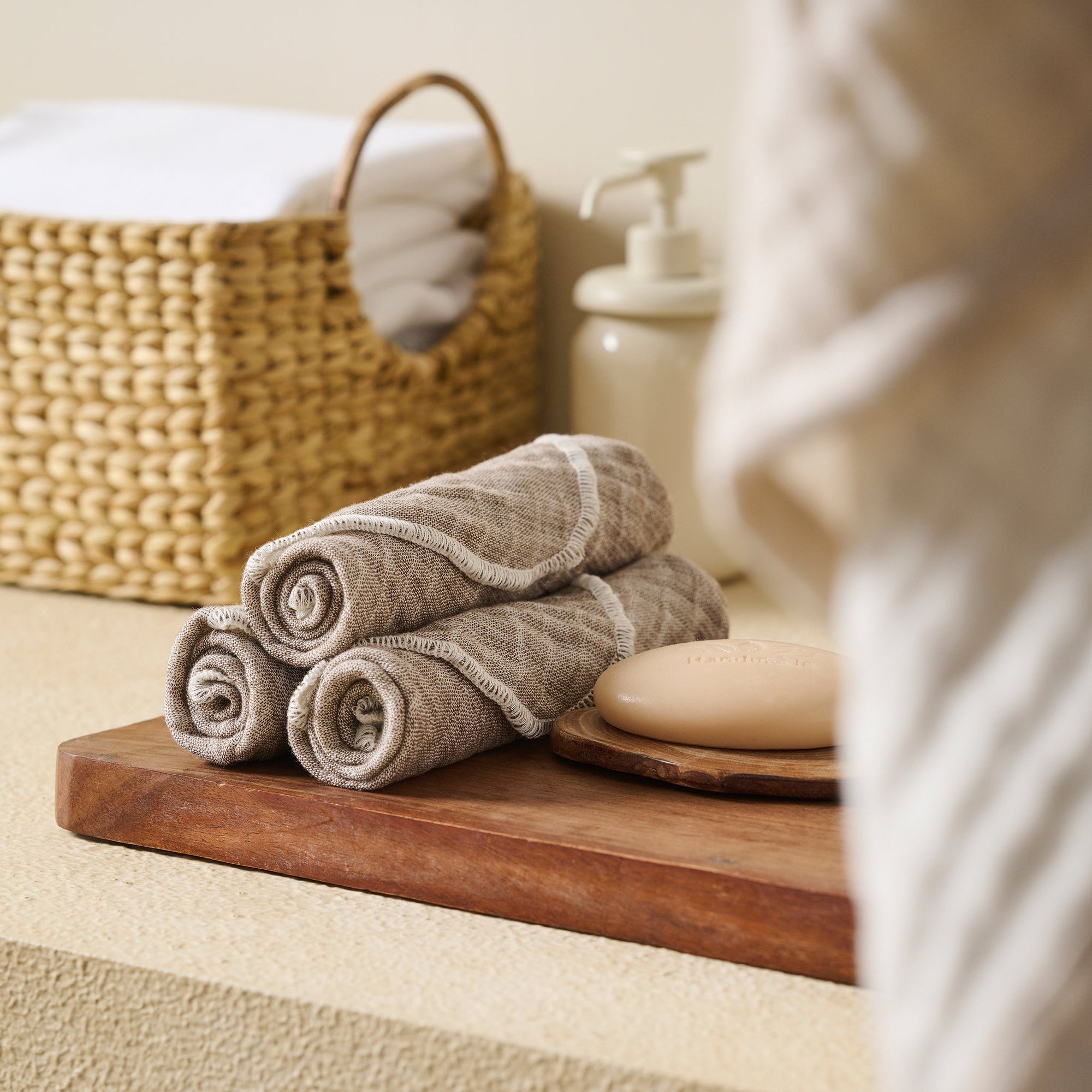 Walnut | Cotton | Gauze | Face Towel