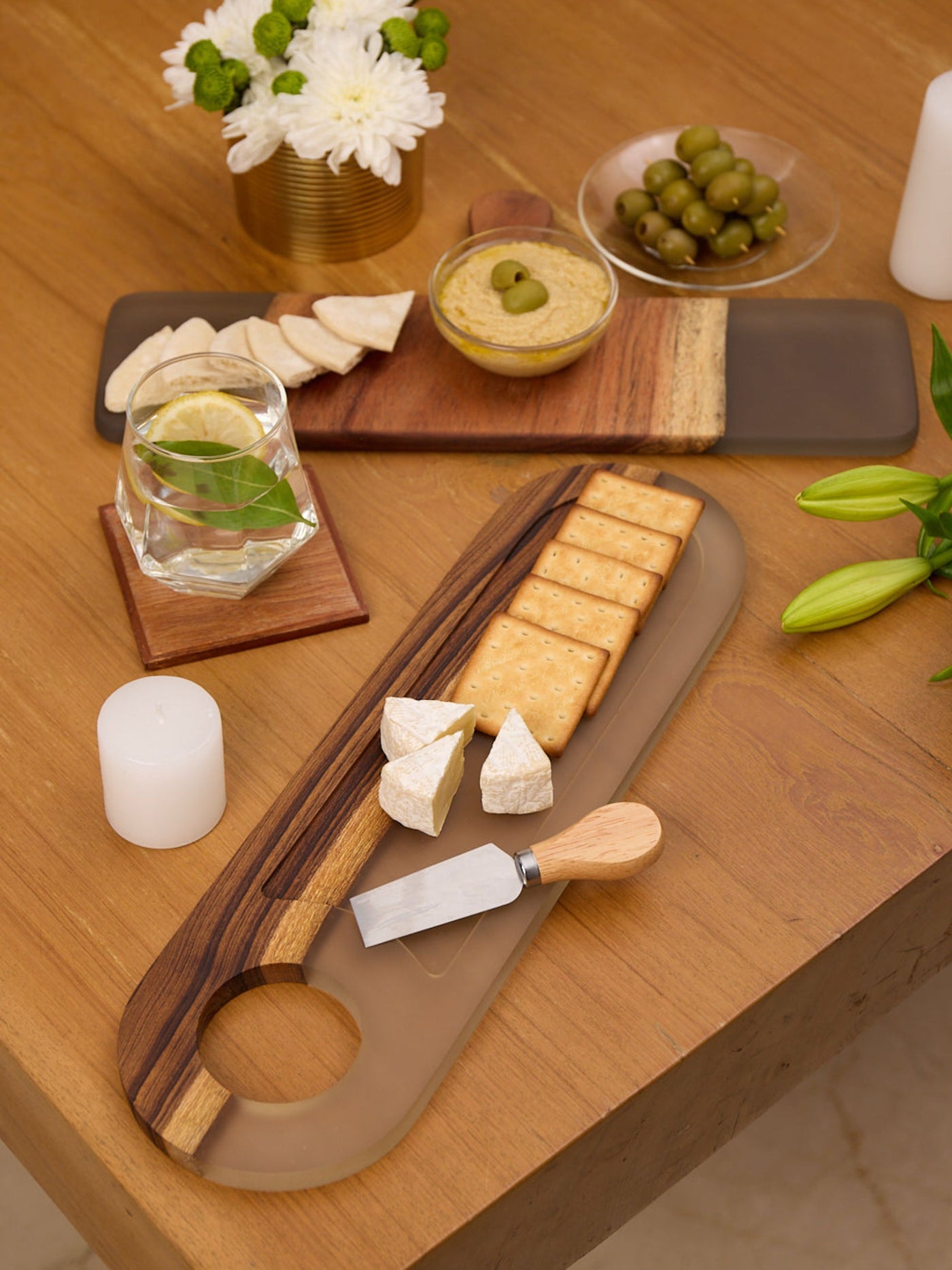 Cheese Board Cum Platter with Handle – Acacia Wood with Translucent Grey Resin Finish