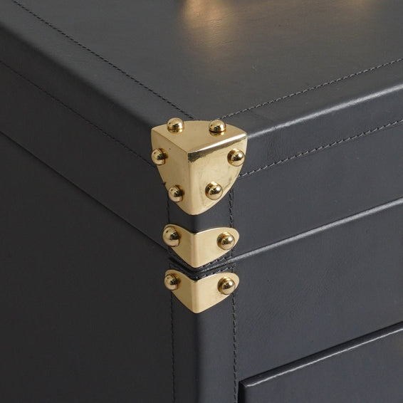 Luxury jewellery trunk wedding birthday gift for women India - The Mage Home