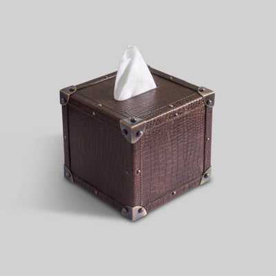 Trunk tissue box close up leather detail India - The Mage Home
