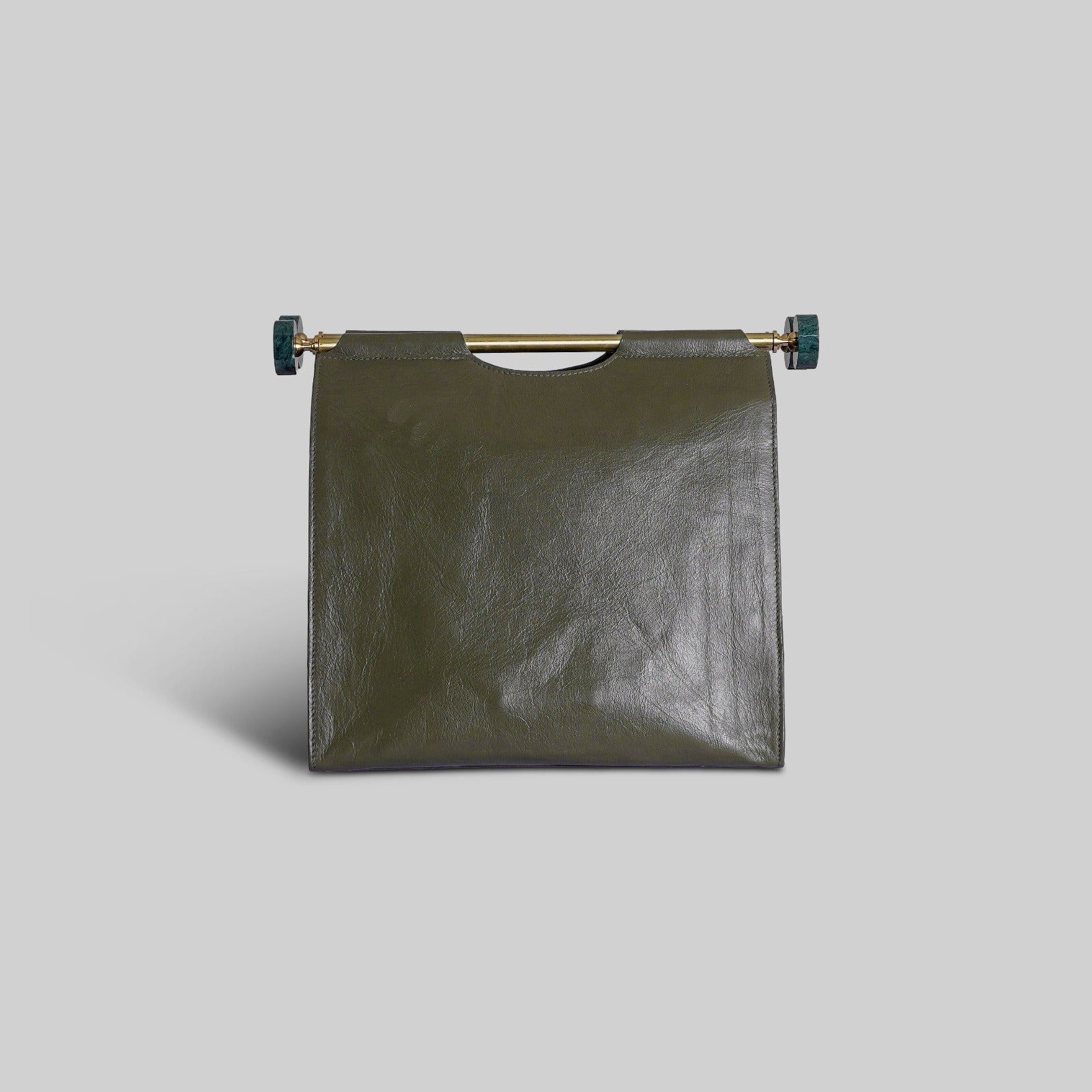 Harbor leather magazine holder side view India - The Mage Home