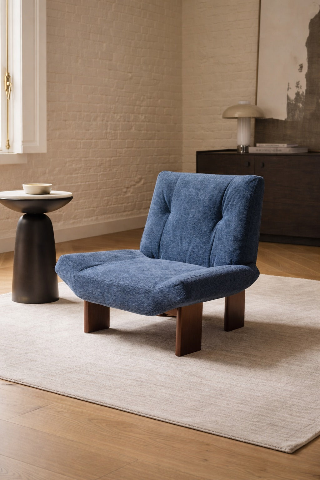 Aoki Masion - accent chair