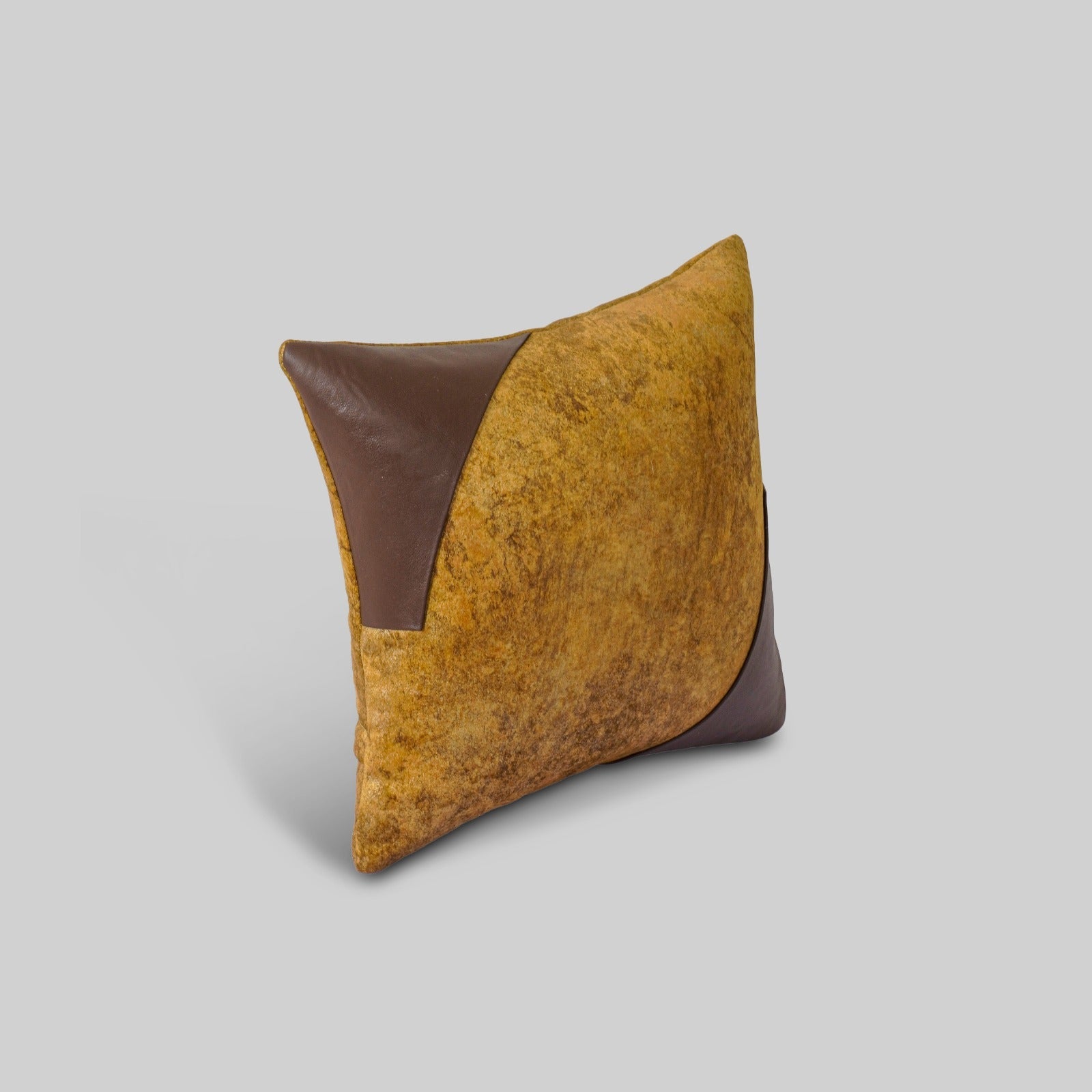 The Saddle Cushion