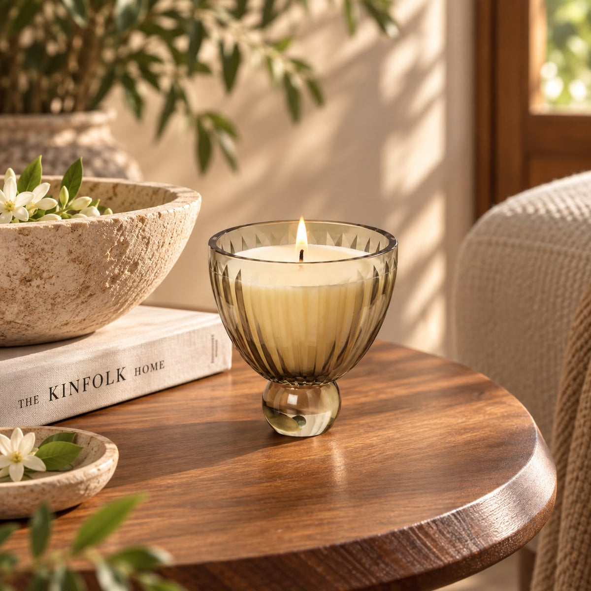 Tinted Vase Candle - Oudh