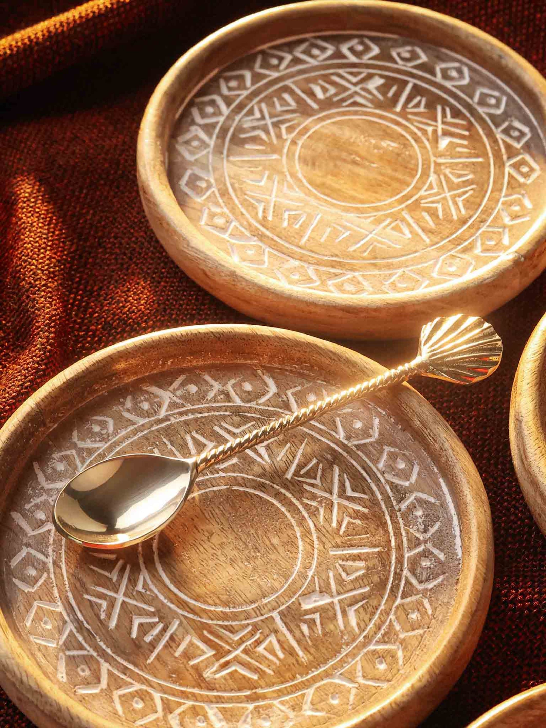 Wood Carved Small Tray Set of 2 White