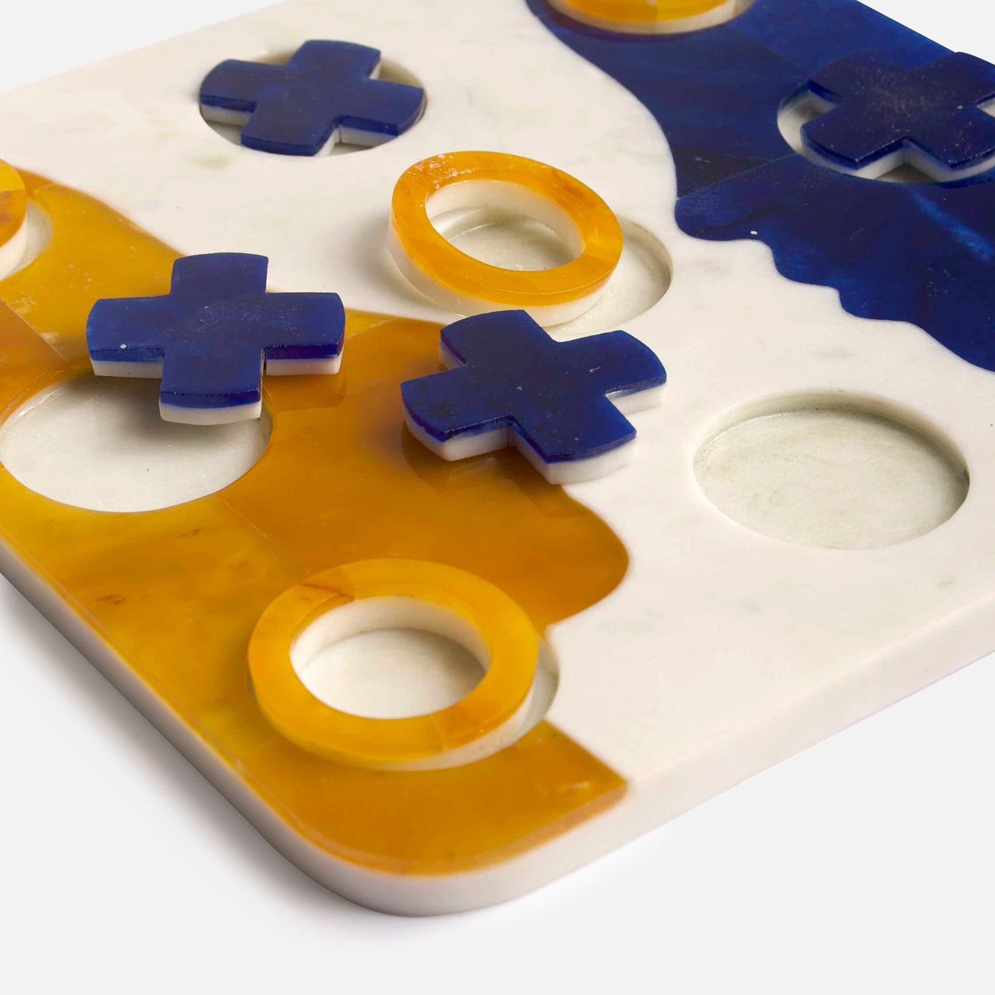 NATSUMI KNOTS - NATSUMI IVORYBLUE YELLOW MARBLE TIC TAC TOE GAME DECOR