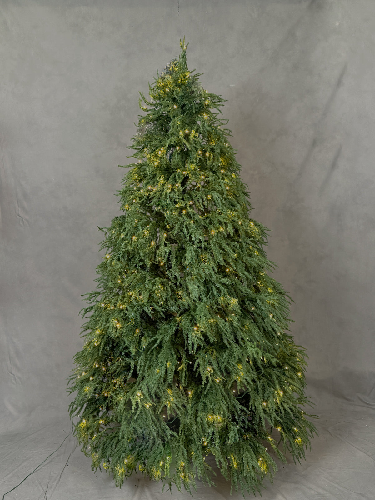 Ultra-Realistic PE Christmas Tree with Warm Lights- 4 - Product Image 