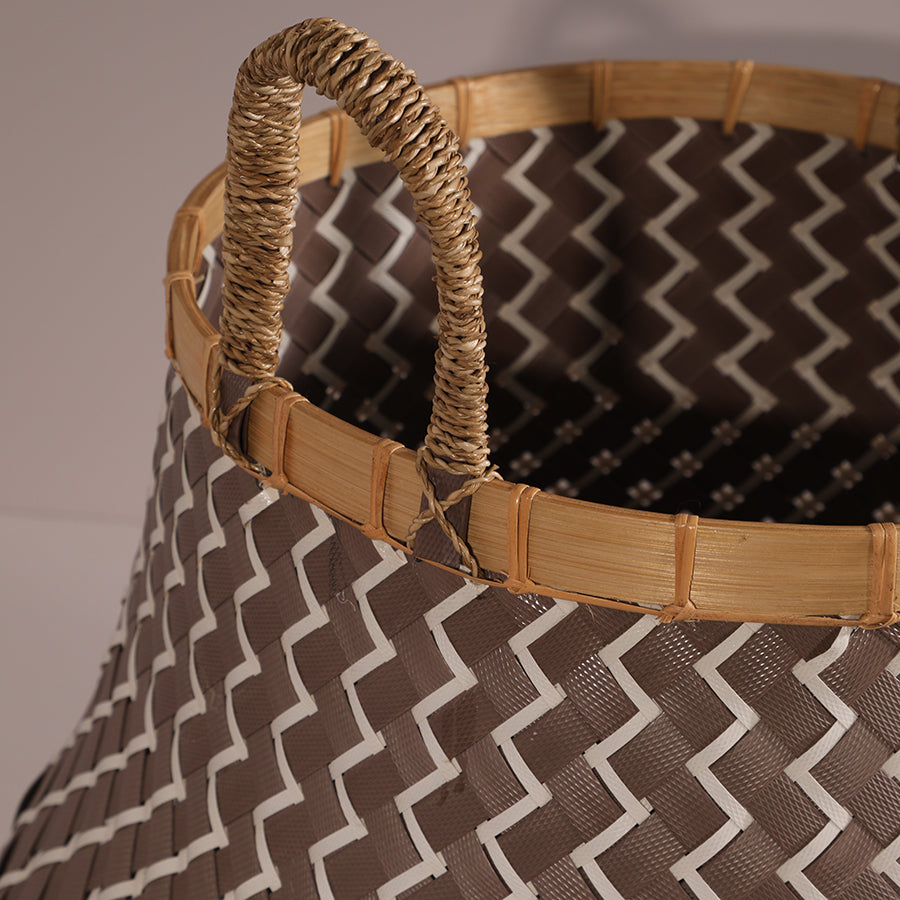 Belly basket brown white