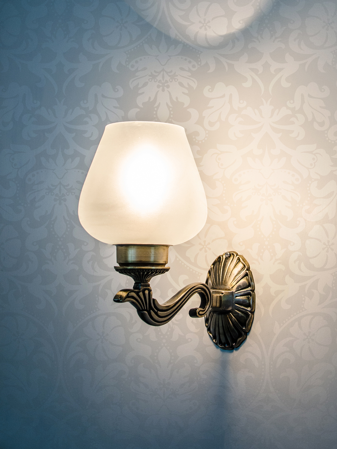 Allure Small Single Wall Sconce