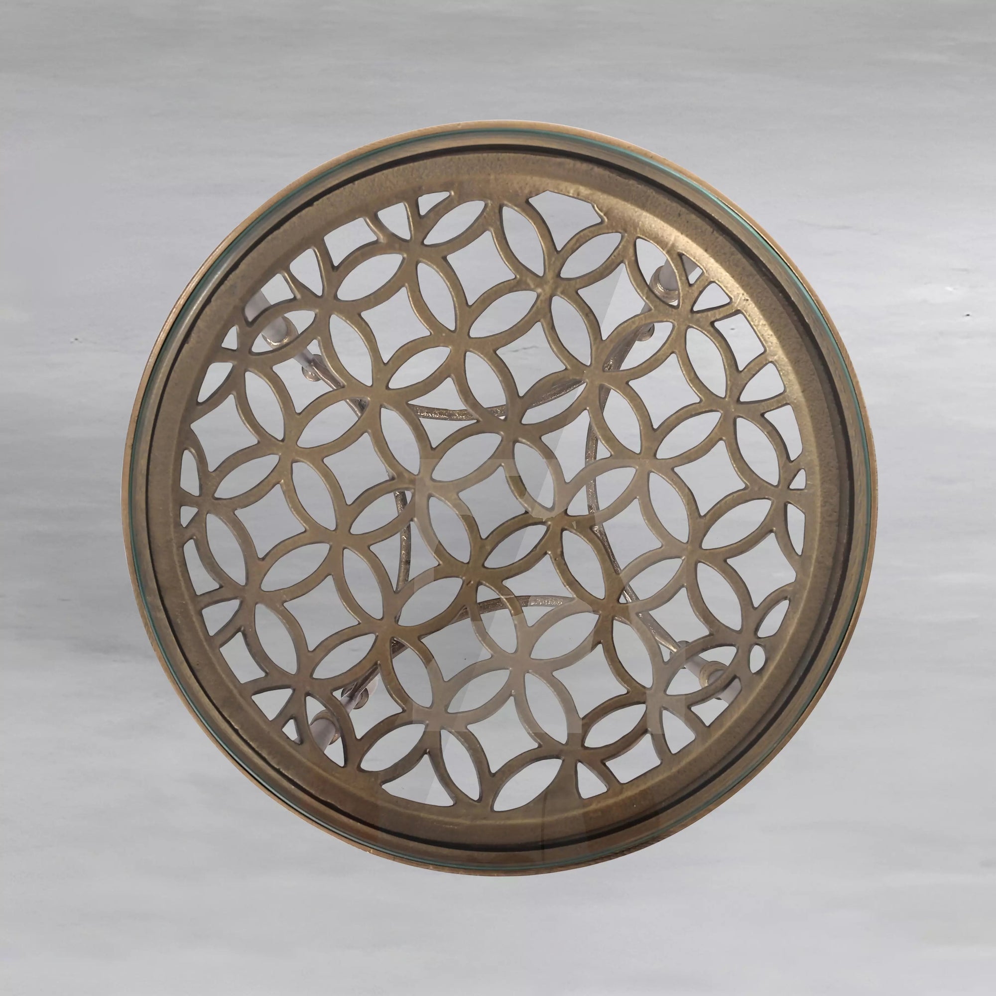 arabesque-side-table_3_dw.jpg