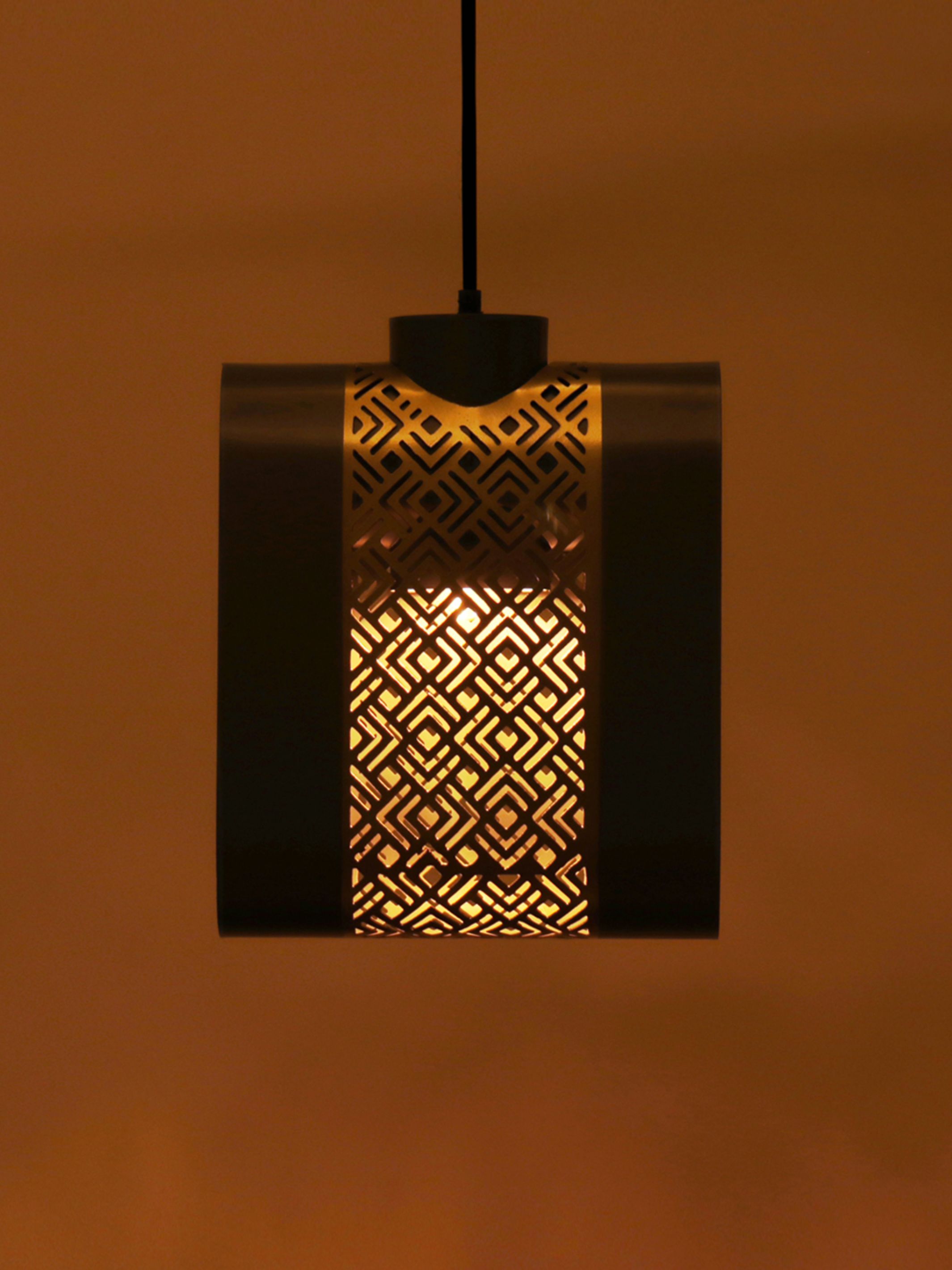 Arin Mesh Wide Hanging Lamp