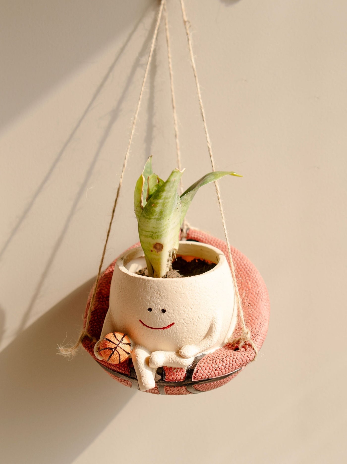 Bouncy Bloom Basket Planter
