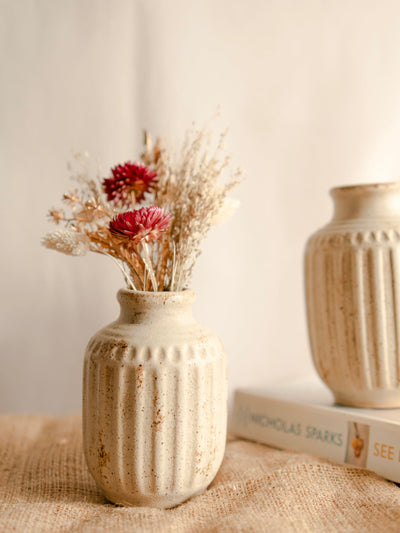 Retro vase-Medium