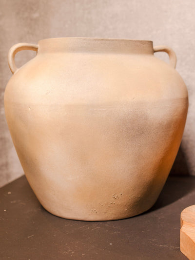 Timeless Grace vase
