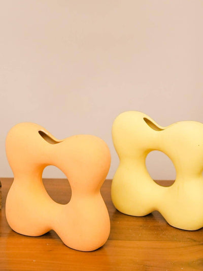 yellow breeze vase