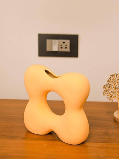 yellow breeze vase