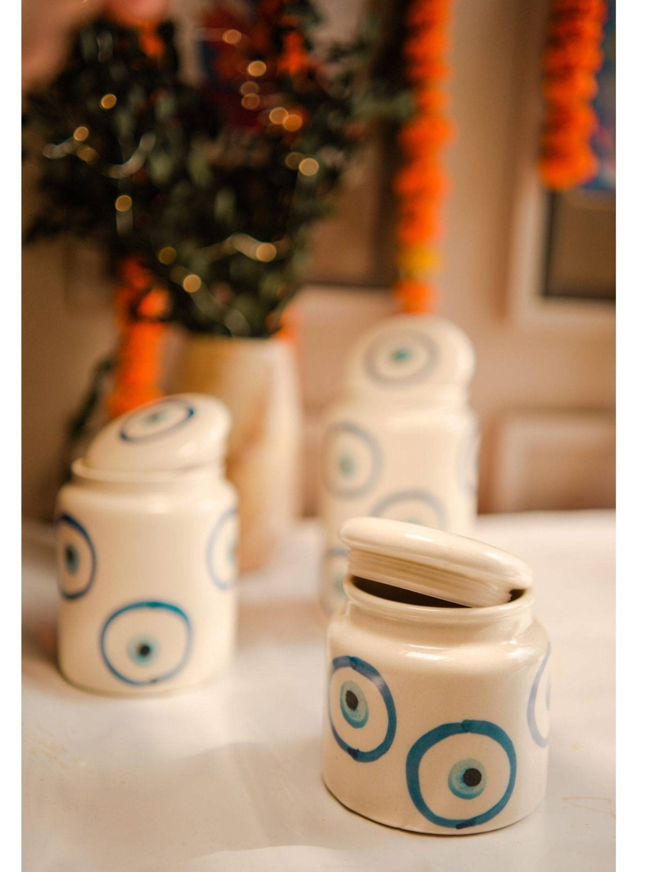 Eye of protection Jar-Medium