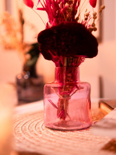 petal pink charm vase with bunch