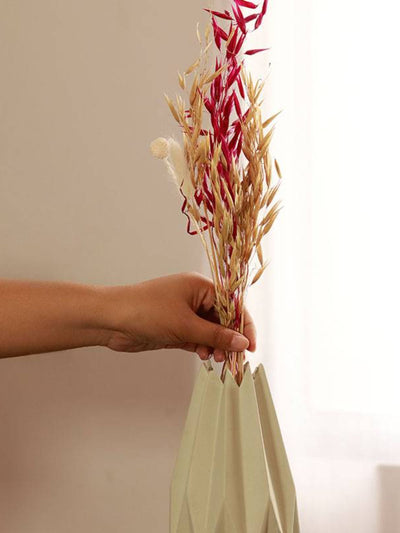 Geometrical zen vase white with cherry charm bunch