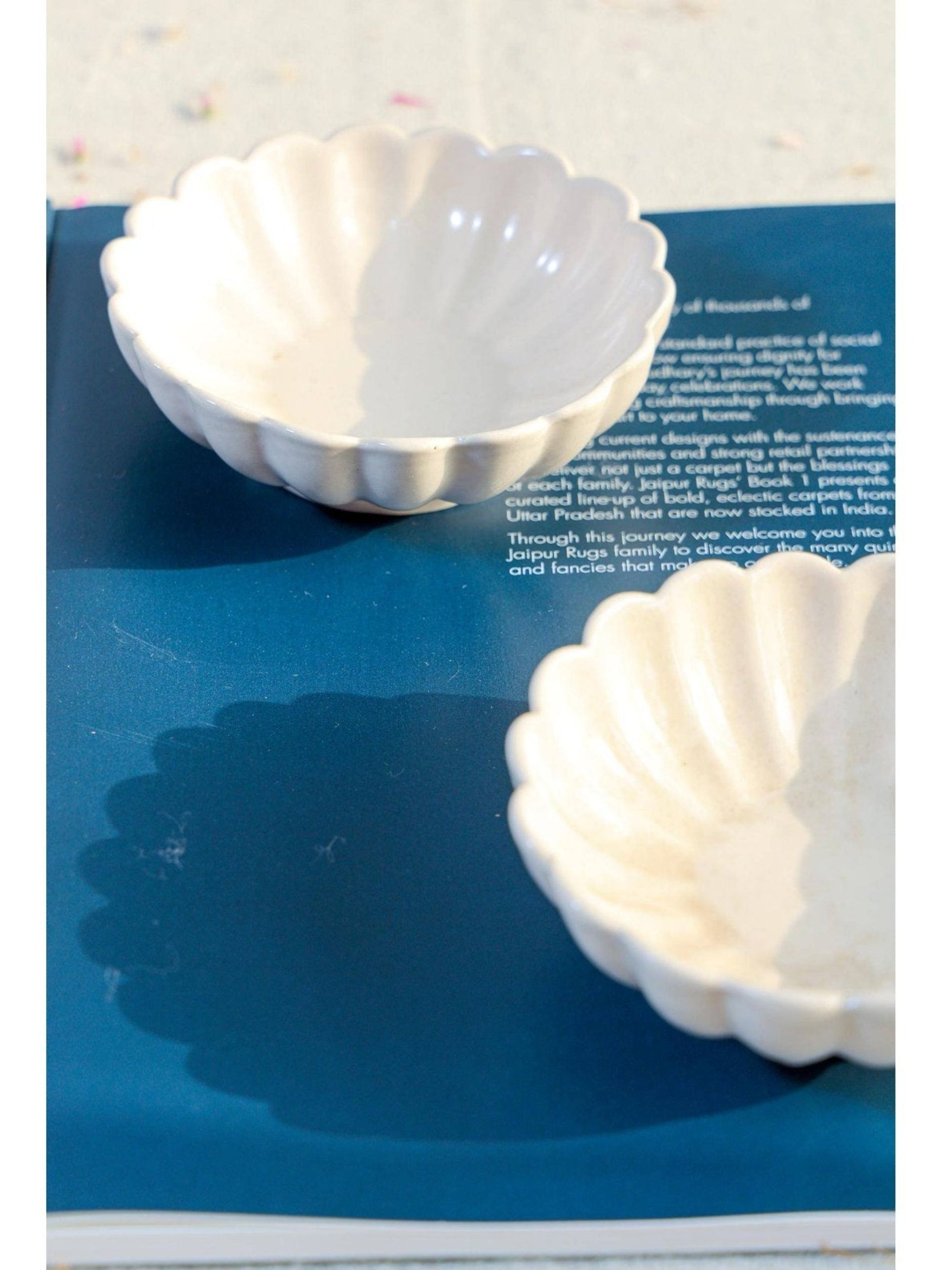 Dessert Bowl set of 2- White and pink