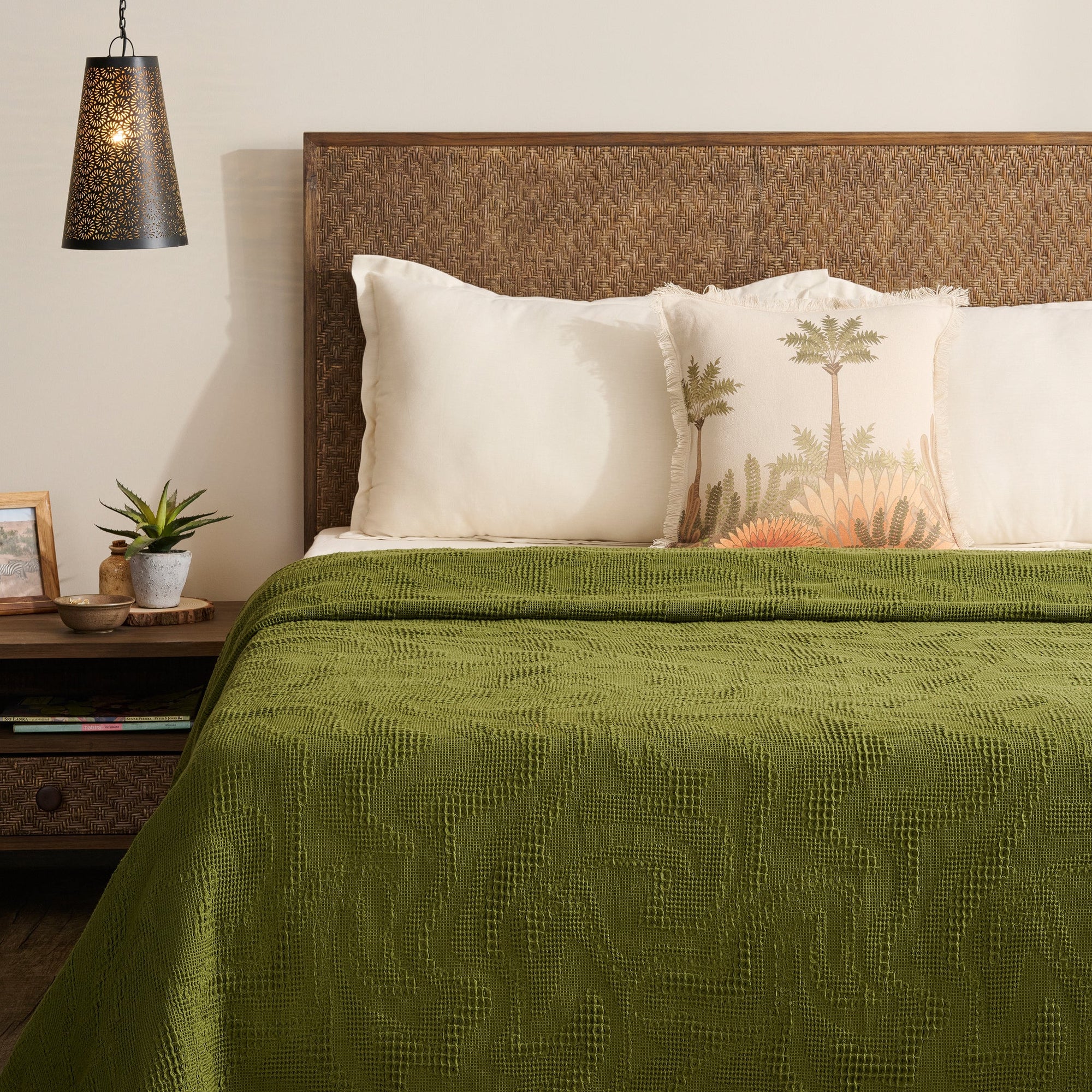 Damask | Cotton | Waffle | Bed Cover