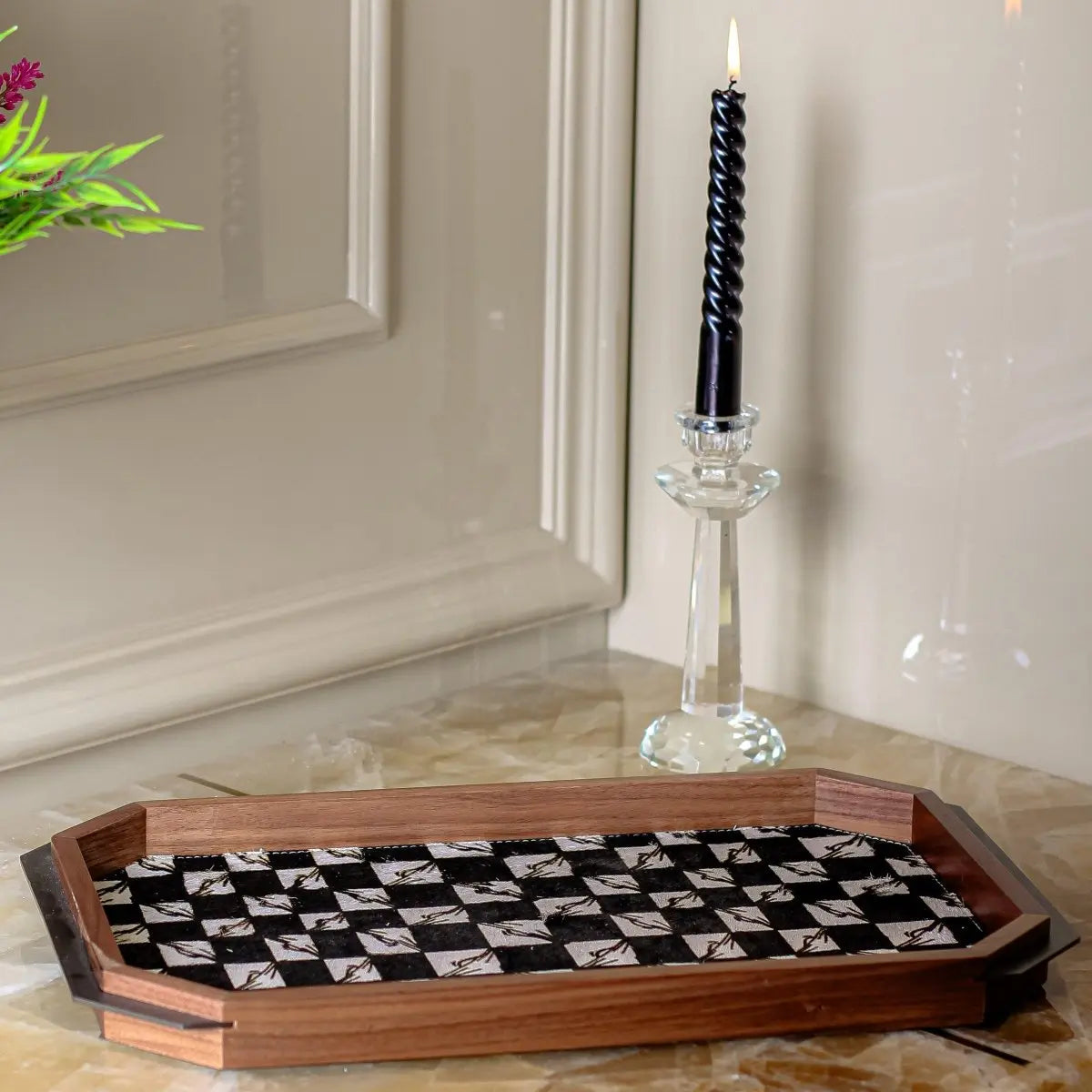 Black And White Checkered Tray - Horse Hair