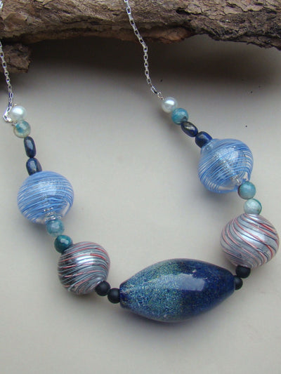 Blissful Heartstring - Necklace Blue
