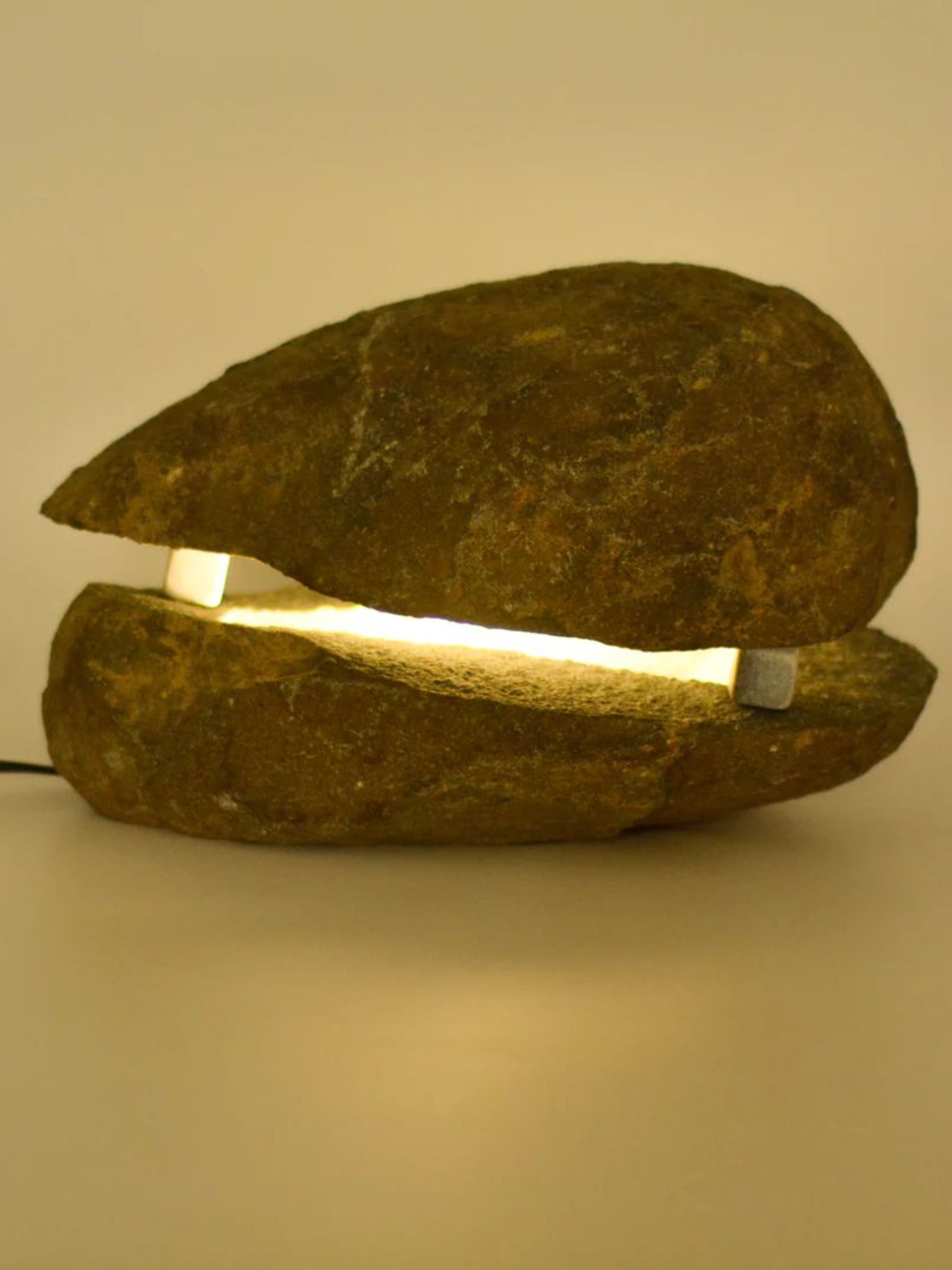 Boulder Lamp