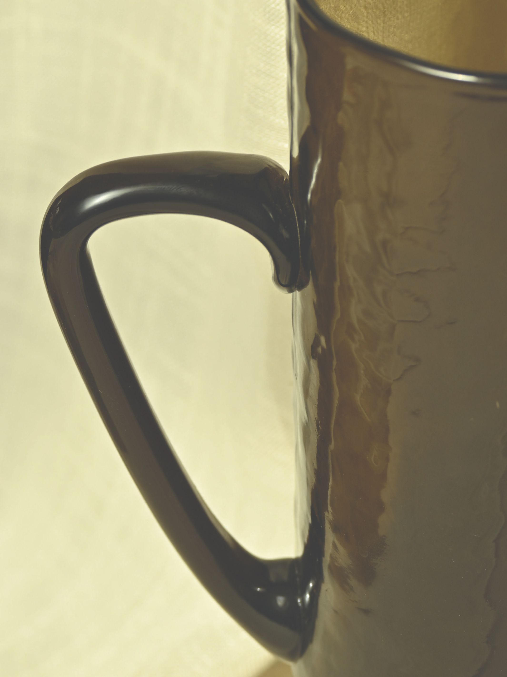 Glass Pitcher|Hammered |Brown