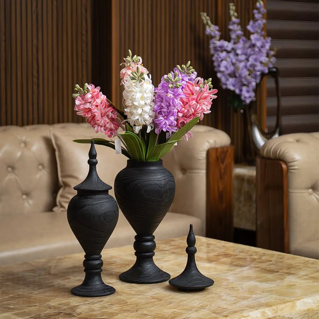 Buckingham Vase With Lid - Short