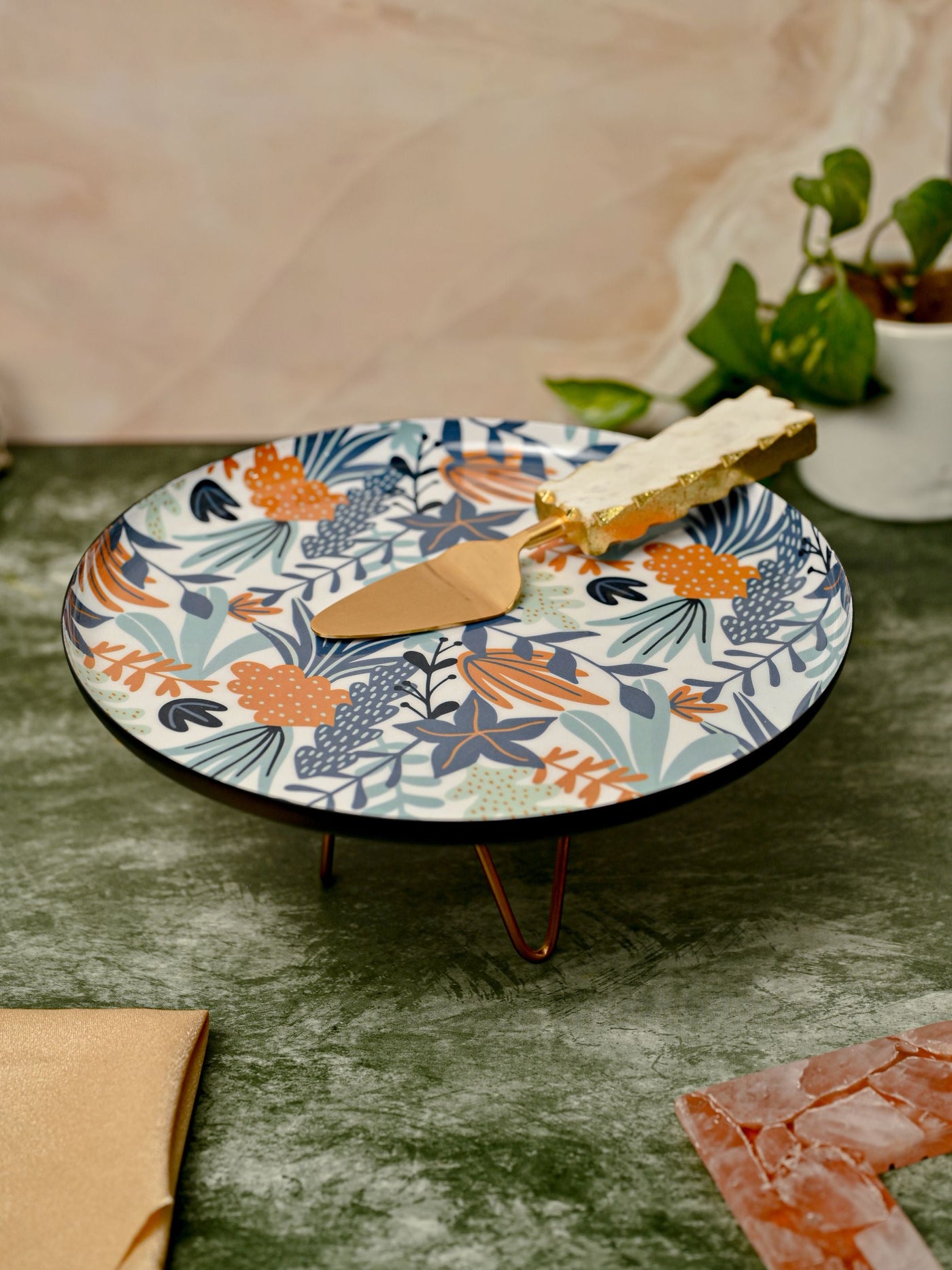 Cake Stand - Jungle Print with Metal Stand