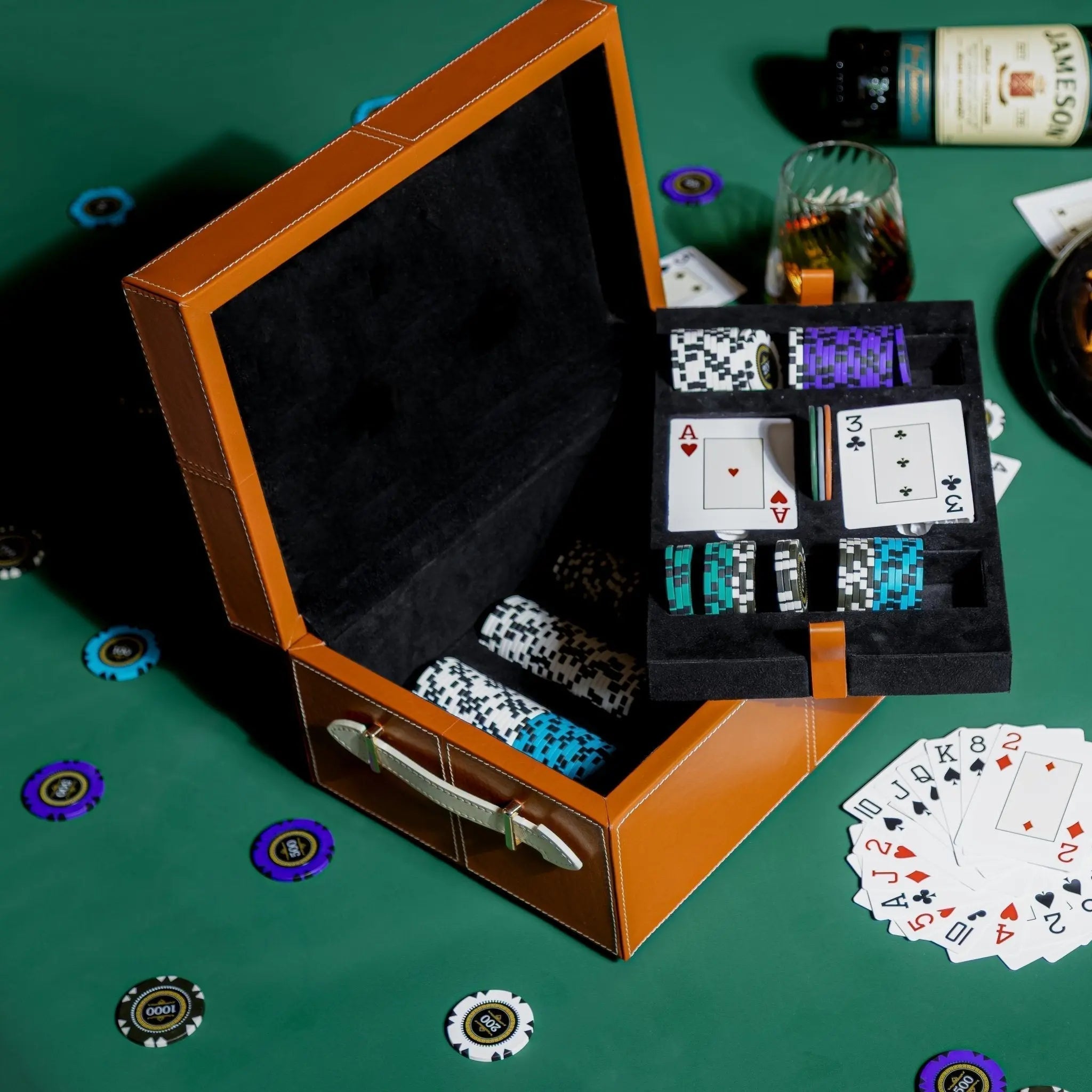 Chateau 275 Pcs Poker Set - Product Image 