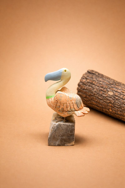 Gemstone Bird sculpture décor