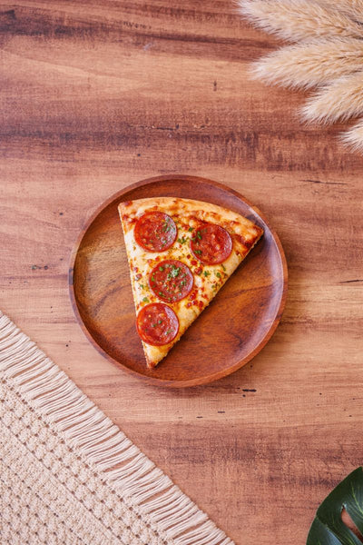 Round Wooden Plate - Acacia Serveware & Décor