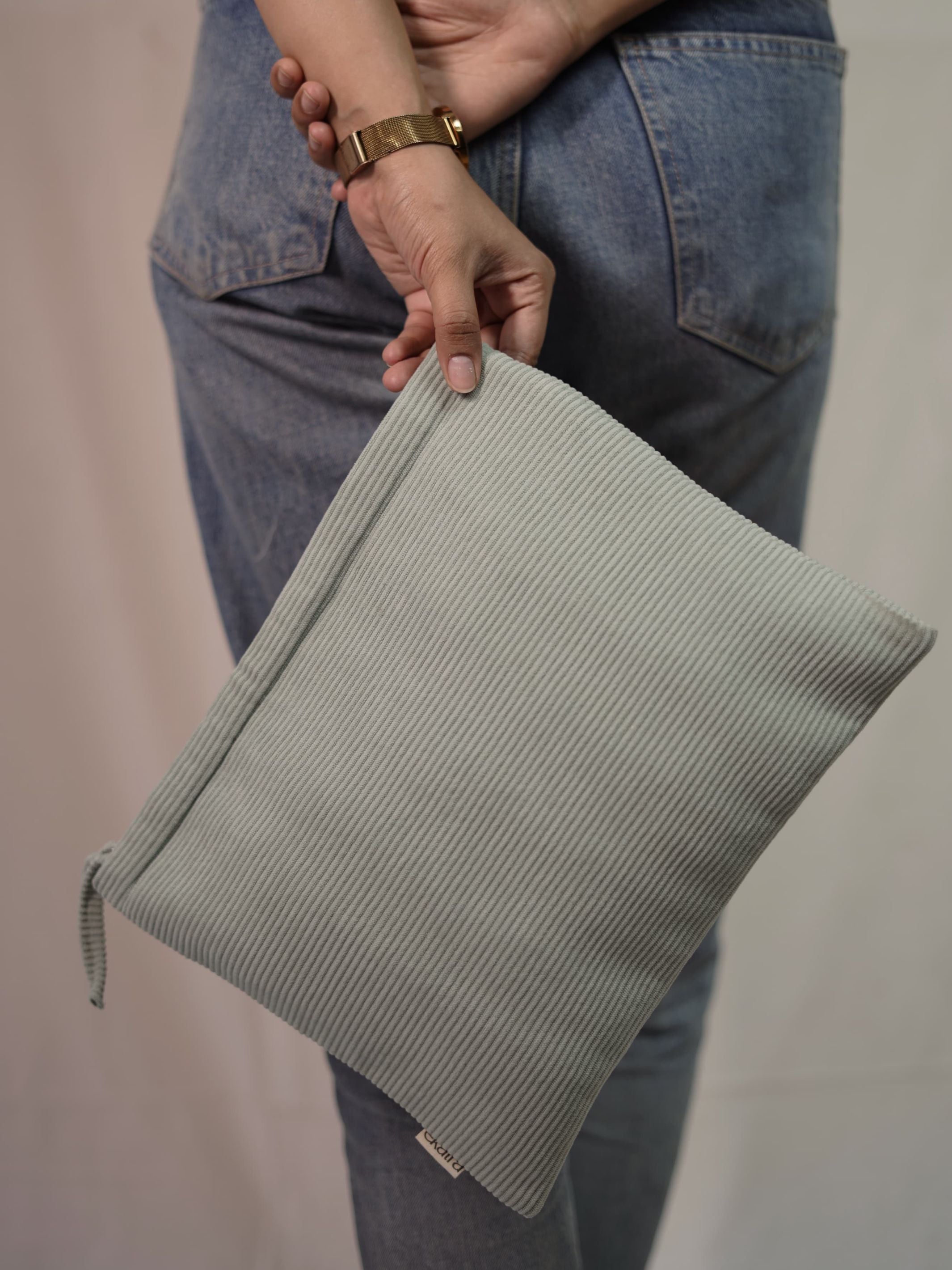 Corduroy I-pad Sleeve - Sage